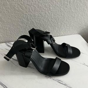 Forever 21 Strappy Ankle black ankle straps 4 inch heels 8.5
